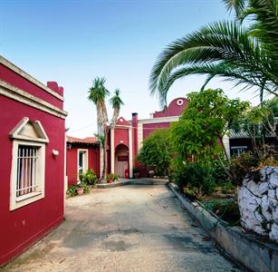 Sunrock Backpackers Hostel
