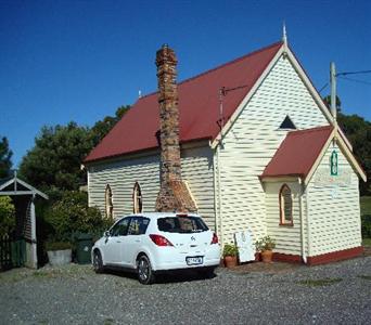 Strahan Colonial Cottages