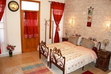 Beit Yosef Bed & Breakfast