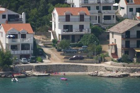 Apartments Ana Grebastica