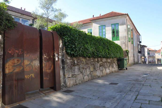 Homestay in Pontevedra near Basilica de Santa Maria la Mayor