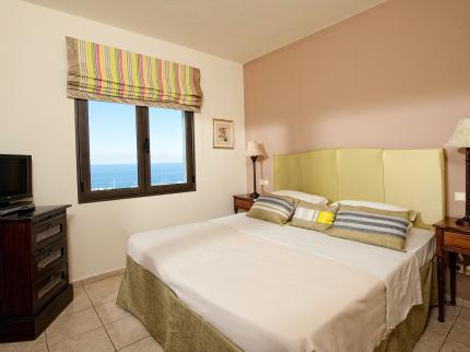 Creta Blue Suites