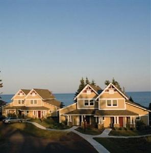 Larsmont Cottages on Lake Superior