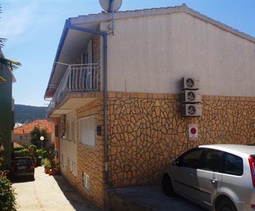 Apartment Burica