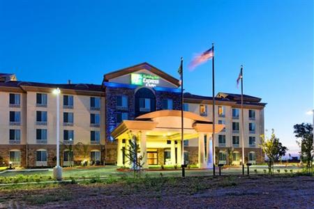 Holiday Inn Express Hotel & Suites Fresno Northwest-Herndon