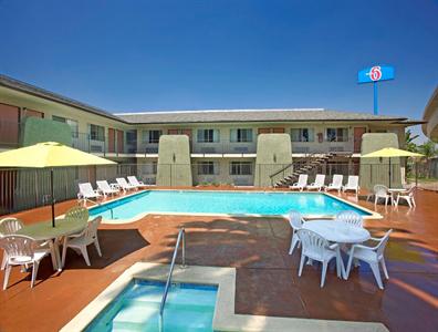 Motel 6 Redlands