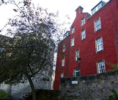 Royal Mile Holiday Apartments Edinburgh