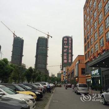 Suzhou East Shahu Linli Business Hotel