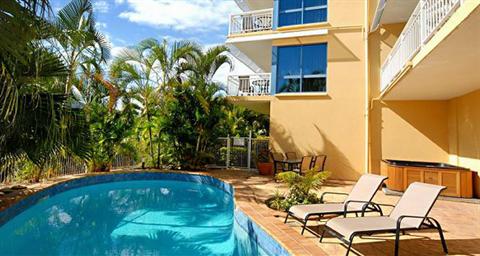 Coral Sea Vista Apartments Airlie Beach