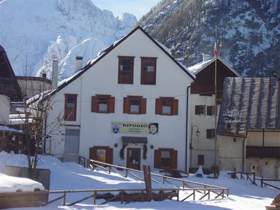 Rifugio Casa Alpina Julius Kugy