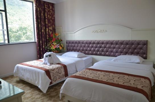 Yangshuo Tujia Sweetome Vacation Hotel