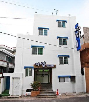 Dadam Guesthouse - Hostel