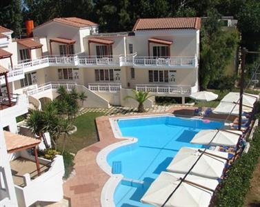 Perla Beach Apartments