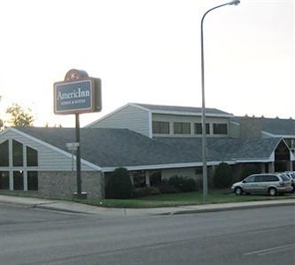 AmericInn Motel & Suites Dickinson