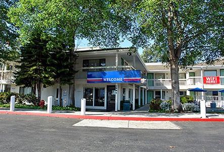 Motel 6 Oakland-Embarcadero