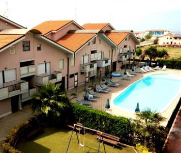 Polena Residence Hotel