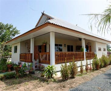 Lha's Place Homestay