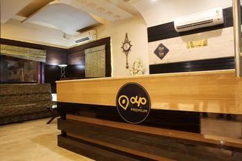 OYO Premium Chowk Allahabad