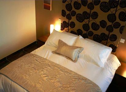 Apparo Restaurant and Hotel