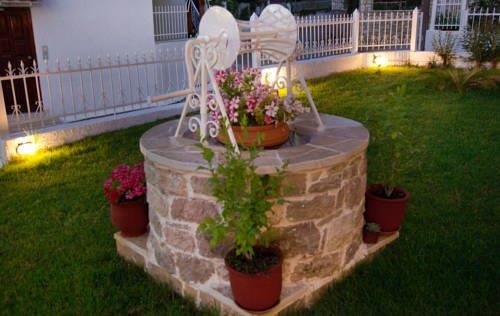 Erato Apartments Petalidi