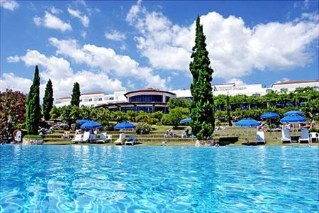 Sunrise Village Beach Hotel