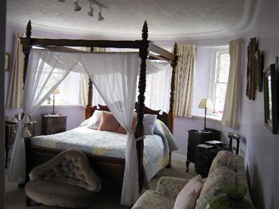 Lewis's Bed and Breakfast