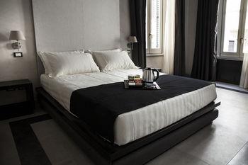 Campo De' Fiori Prestige Rooms