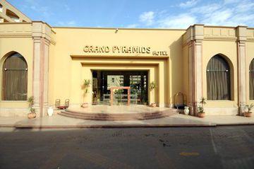 Grand Pyramids Hotel Cairo