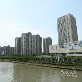 Shenlan Jiazhou Apartment Hotel