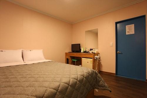Motel Yam Mia Samgeori