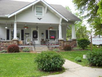 Maple Street Bed & Breakfast LLC