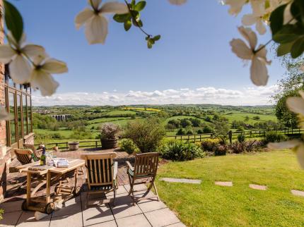 SummerHouse Bed & Breakfast
