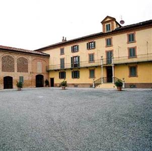 Cascina La Carlotta