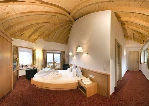 Hotel Hochzillertal