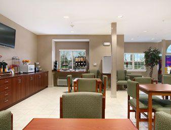 Microtel by Wyndham Bentonville