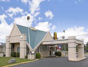 Richmond Super 8 Motel