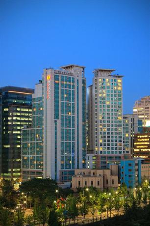 Ramada Hotel & Suites Seoul Namdaemun