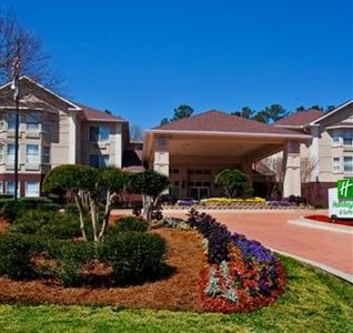 Holiday Inn Hotel and Suites Peachtree City