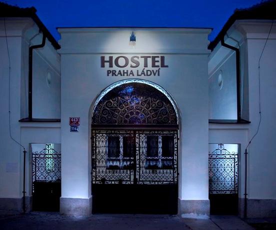 Hostel Praha Ladvi