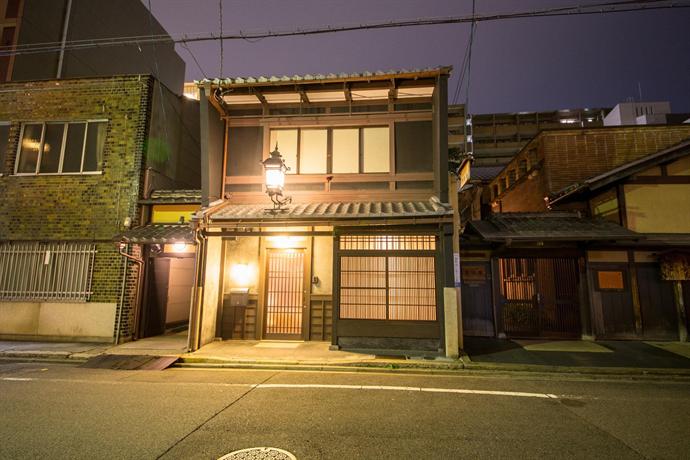 Le Machiya Rokkaku Suite