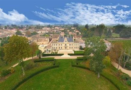 Chateau de Lussac