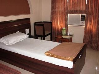 Hotel White Rose Bhavnagar