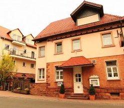 Hotel Brennhaus Behl