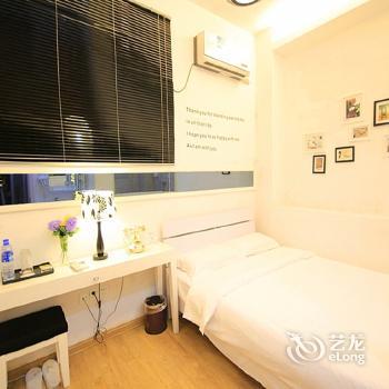 Gulangyu Laiwei Holiday Hostel