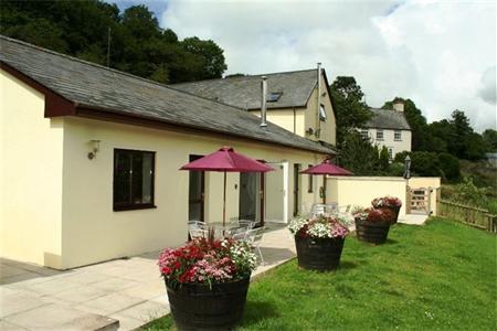 Aylescott Cottages