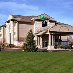 Holiday Inn Express Bucyrus