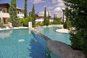 2 Br Apartment Kalypso