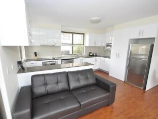 Balmain Self Contained Modern One-Bedroom Apartment 3MONT