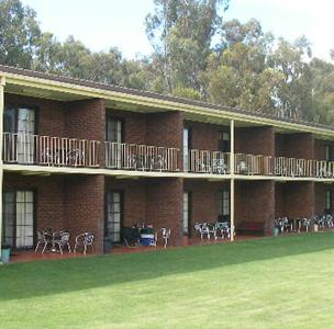 Tocumwal Resort