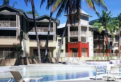 Amphora Resort Cairns